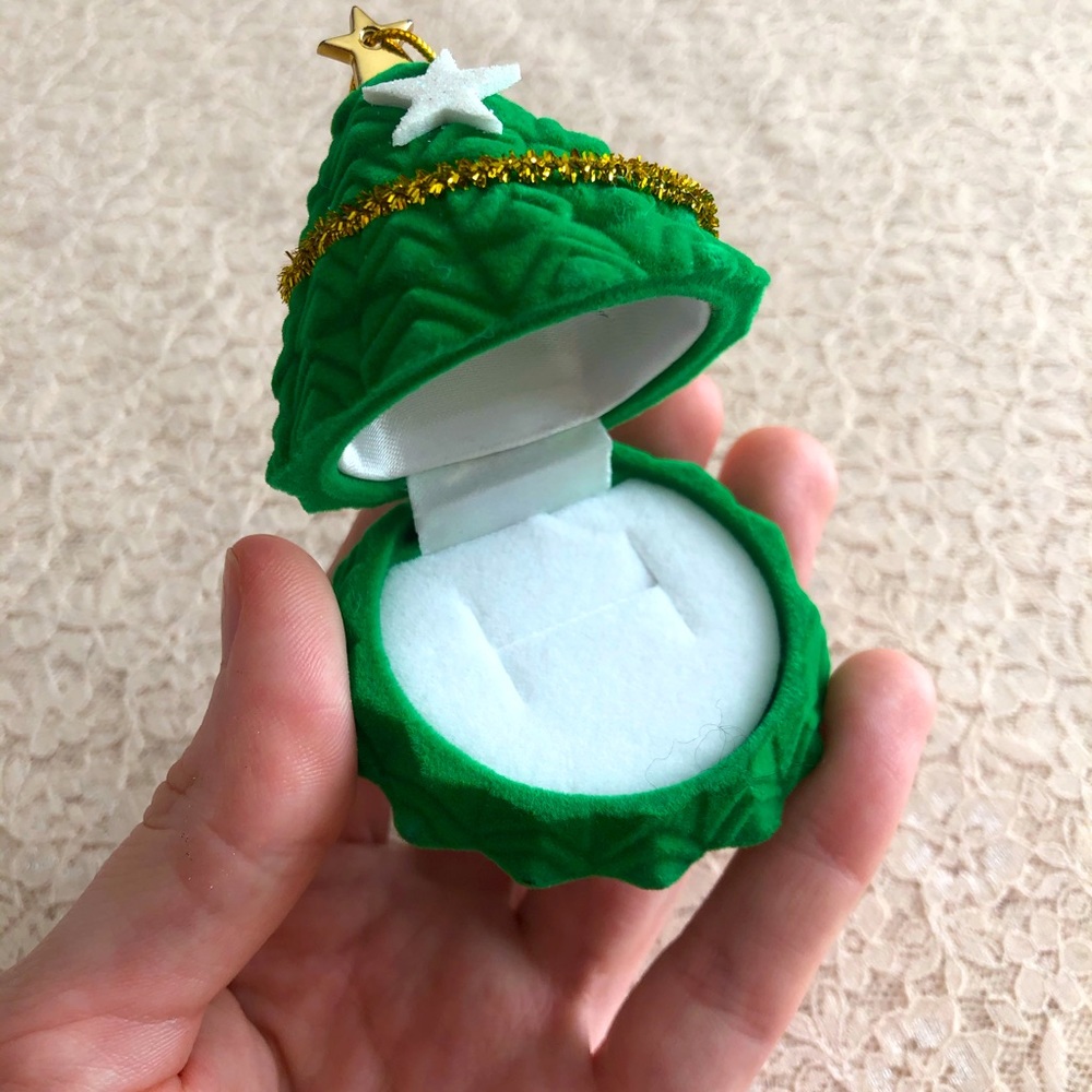 Ring Box Christmas Tree 🎄 💍 NWT
